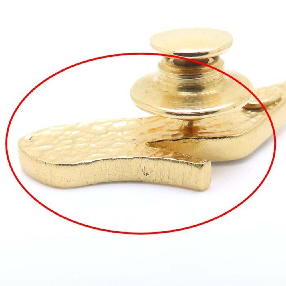 CHANEL Authentic Gold Logo Brooch - Picture 7 of 8